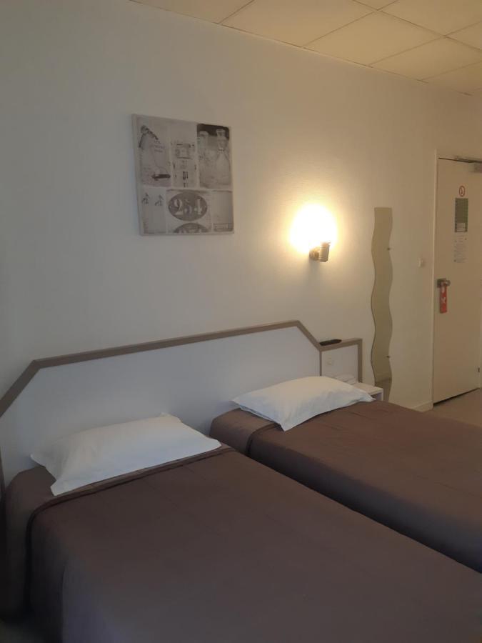 Hotel De La Croix De Malte Cherbourg-en-Cotentin Eksteriør billede