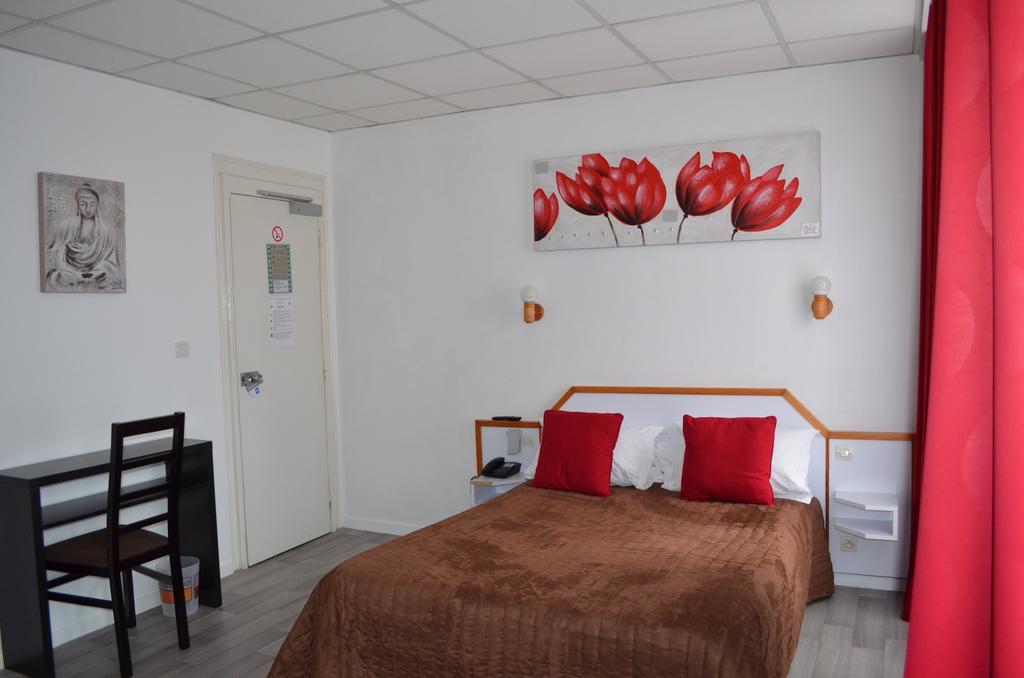 Hotel De La Croix De Malte Cherbourg-en-Cotentin Eksteriør billede